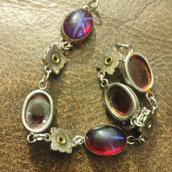 Vintage Bracelet Floral Silver Tone Oval Cabochons Red Blue Glass Star Stones - Picture 7 of 7